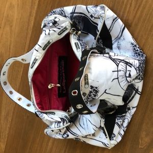 LeSportsac Gwen Stefani LAMB purse